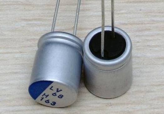 什么是固態電容？